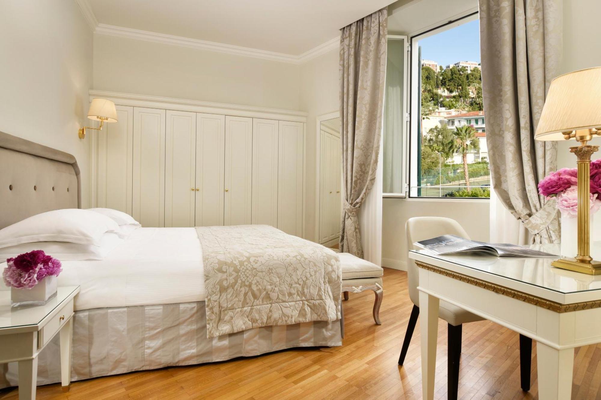 Royal Hotel Sanremo Luaran gambar