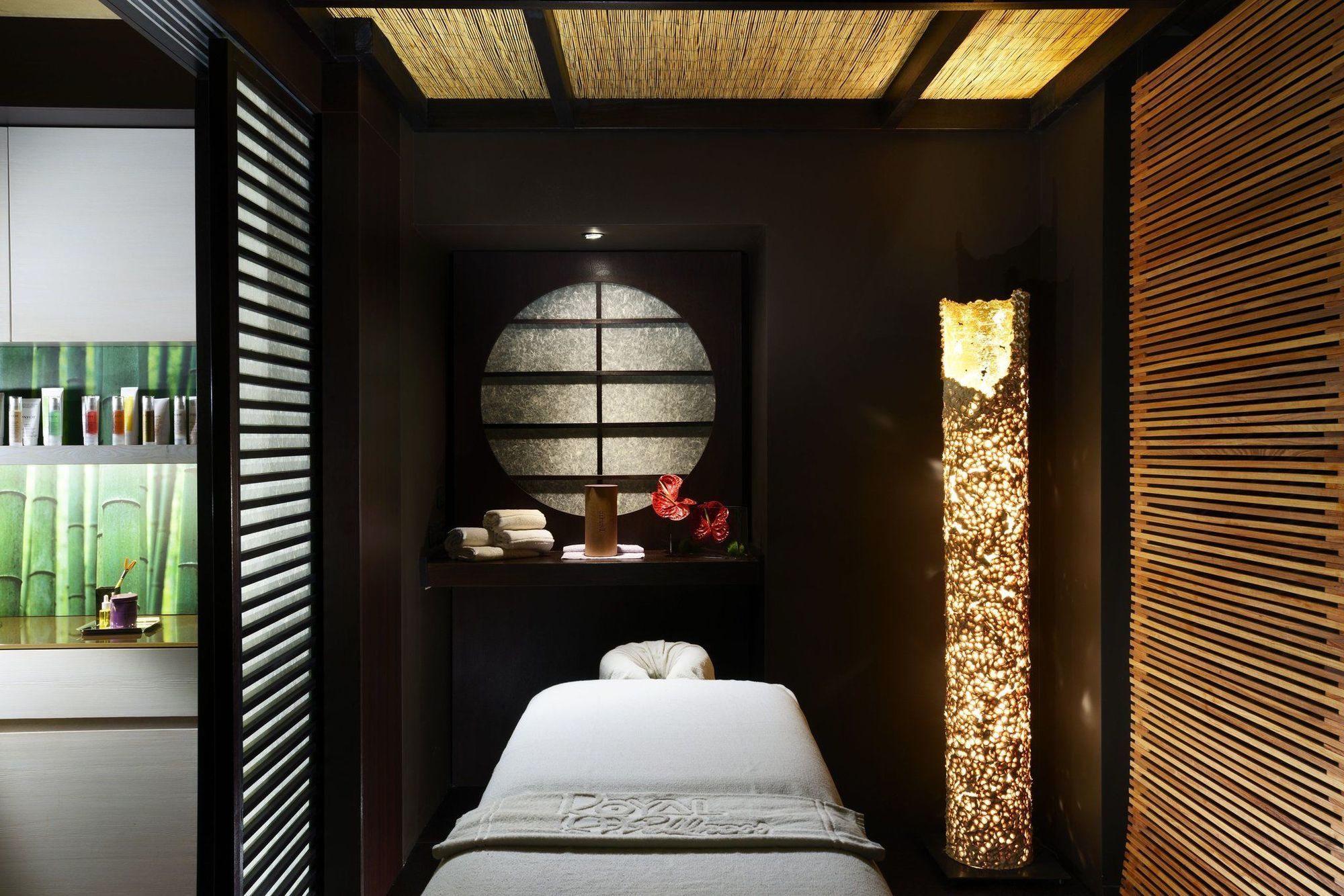 Royal Hotel Sanremo Kemudahan gambar A treatment room at the spa